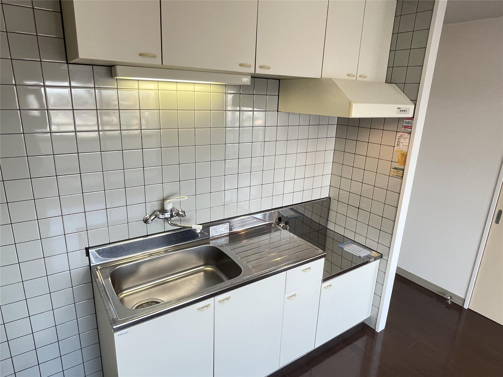 キッチン　収納たっぷりのキッチンです♪