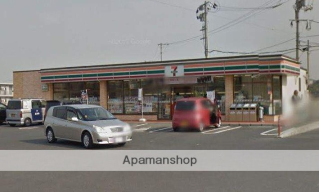 コンビニ　セブンイレブン（コンビニ）まで1068m