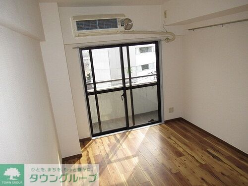 居室・リビング　洋室　※2021年2月撮影