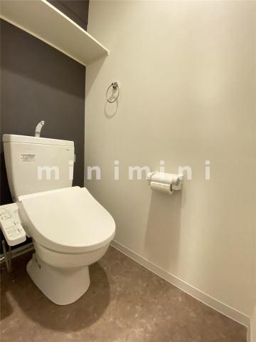 トイレ　※写真は別号室のものですので現状優先とさせていただきます