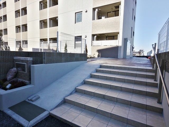 エントランス　★エントランス★