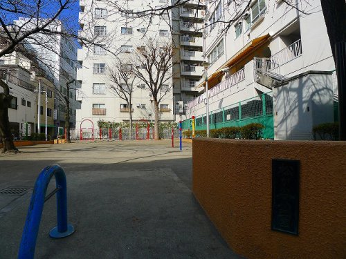 公園　松が谷公園（公園）まで96m