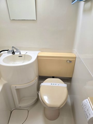 トイレ　清潔感のあるトイレです