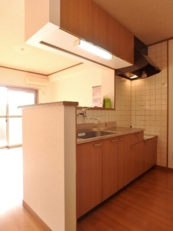 キッチン　図面と現状に相違がある場合には現状を優先