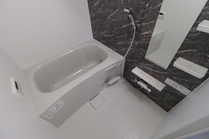 バス・シャワールーム　図面と現状に相違がある場合には現状を優先