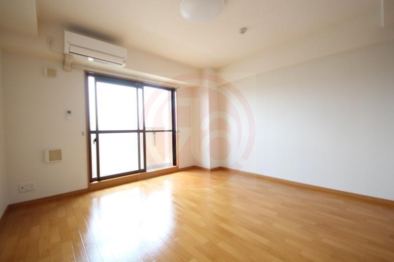 その他部屋・スペース　落ち着いて過ごせるお部屋なので、寝室にいかがでしょうか