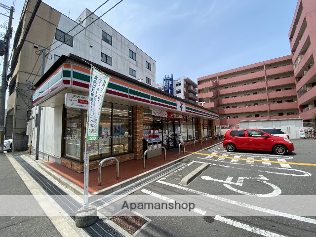 コンビニ　セブンイレブン（コンビニ）まで485m
