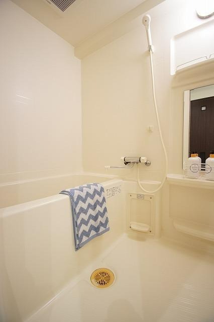 バス・シャワールーム　同型イメージ