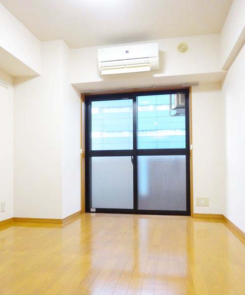 居室・リビング　★広々居室スペース★