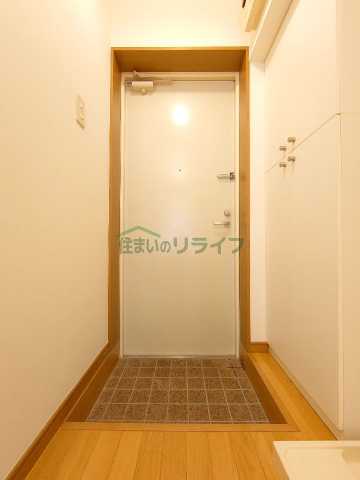 玄関　リライフ下北沢店