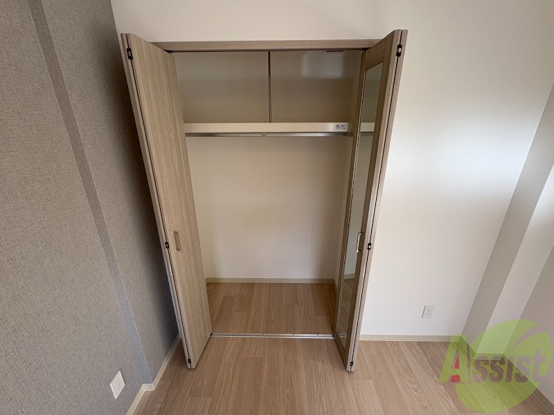 収納　収納もバッチリあるのでお部屋が片付きますよ！