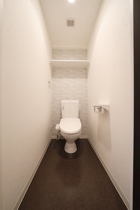 トイレ　温水洗浄便座