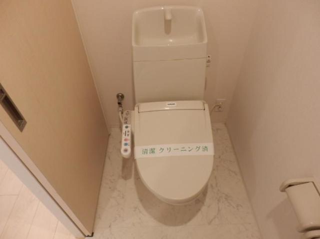 トイレ　別号室の参考写真です