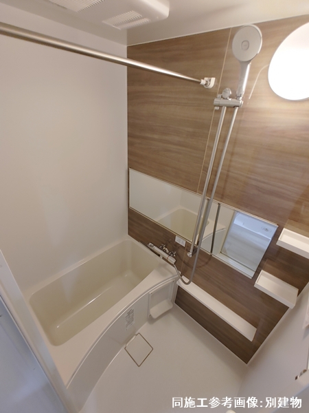 バス・シャワールーム　雨の日でも安心の浴室乾燥機付きです♪