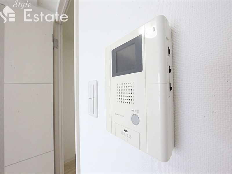 セキュリティ　モニター付きインターホン