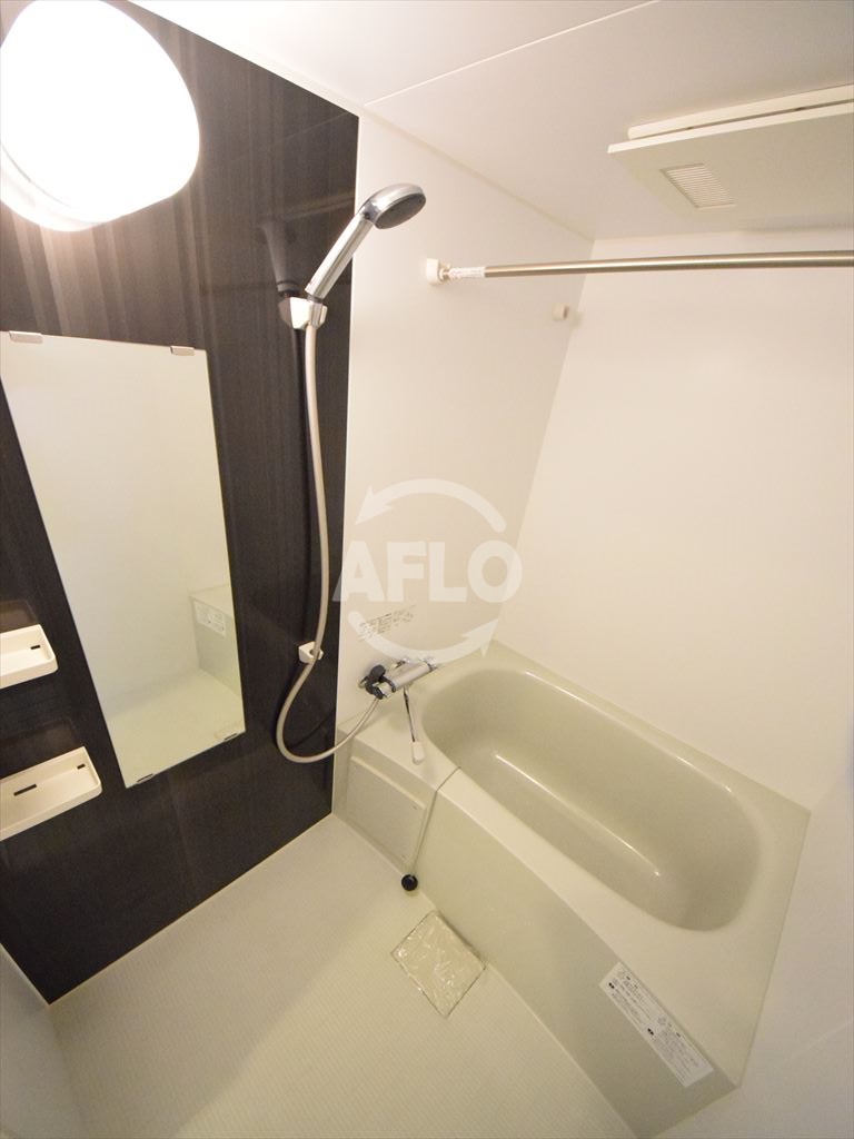 バス・シャワールーム　レジュールアッシュ天王寺堂ヶ芝　浴室