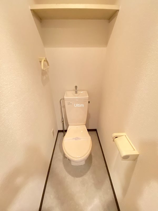 トイレ　※同タイプの他のお部屋です