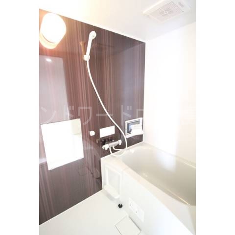 バス・シャワールーム　詳細は、ウィンドワード中の島店までご相談下さい。