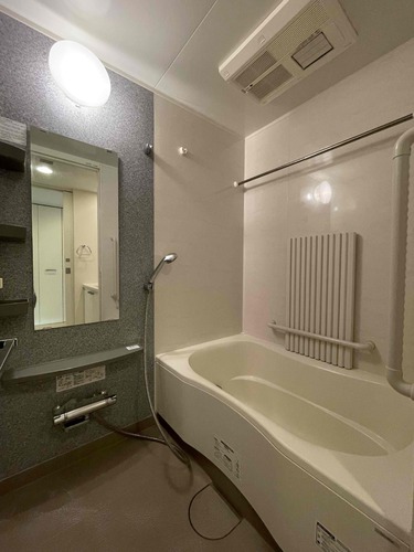 バス・シャワールーム　浴室　※2022年4月撮影