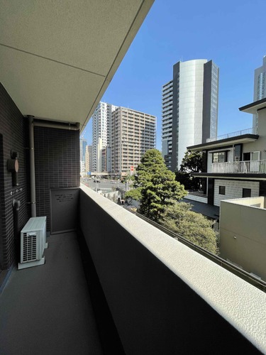 バルコニー　バルコニー　※2022年4月撮影