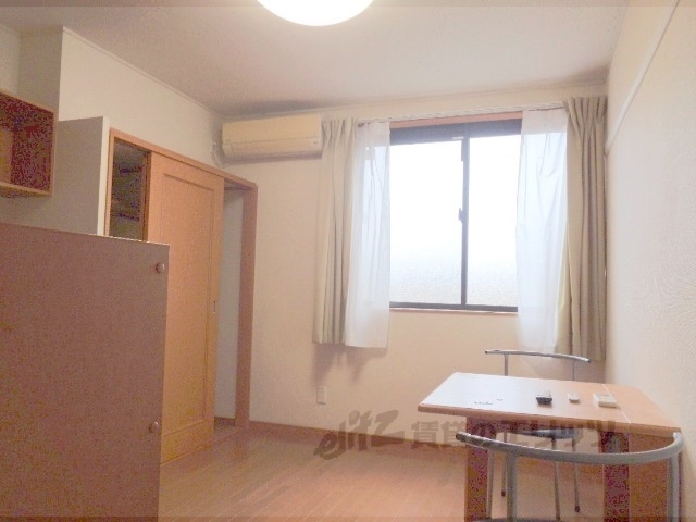 居室・リビング　洋室