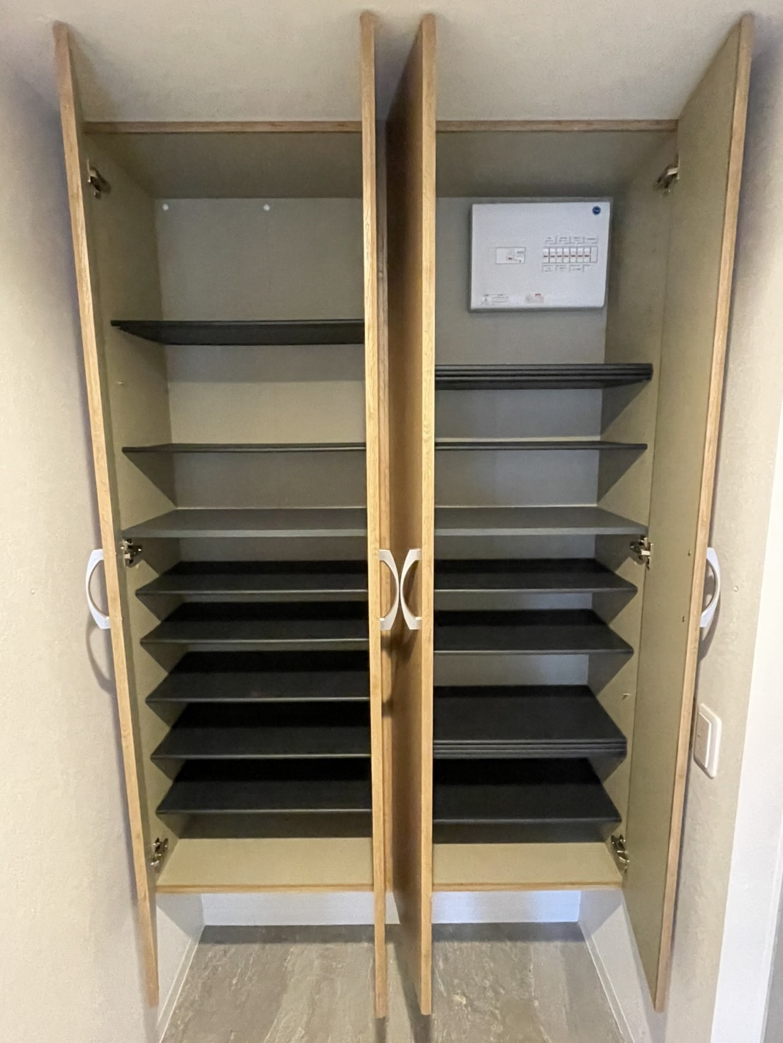 玄関　※他号室　参考までにご確認ください