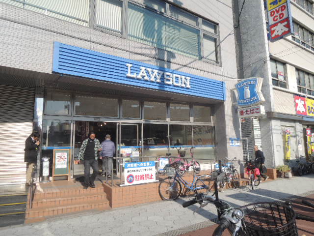 コンビニ　ローソン 玉造駅前店（コンビニ）まで182m