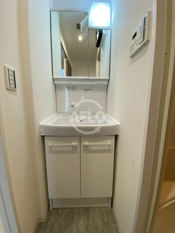 洗面設備　パークヒルズ天保山Moe　洗面所