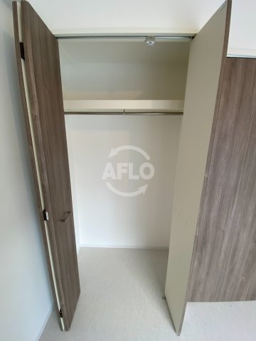 収納　パークヒルズ天保山Moe　クローゼット