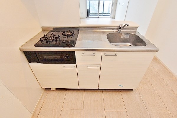 キッチン　★料理はかどり掃除もしやすい２口ガスシステムカウンターキッチ