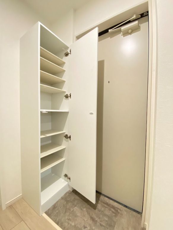 玄関　他号室参考画像