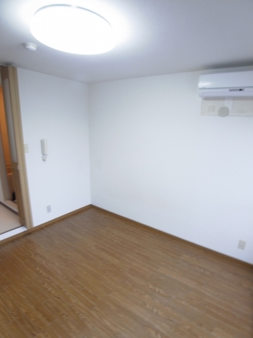 その他　フローリングの洋室です