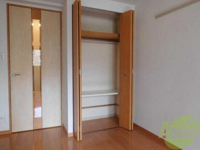 収納　奥行きのある収納です。