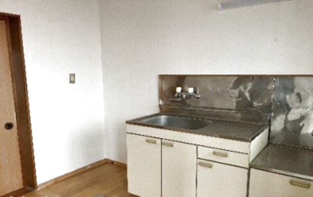 キッチン　【参考画像】他のお部屋の画像になります。