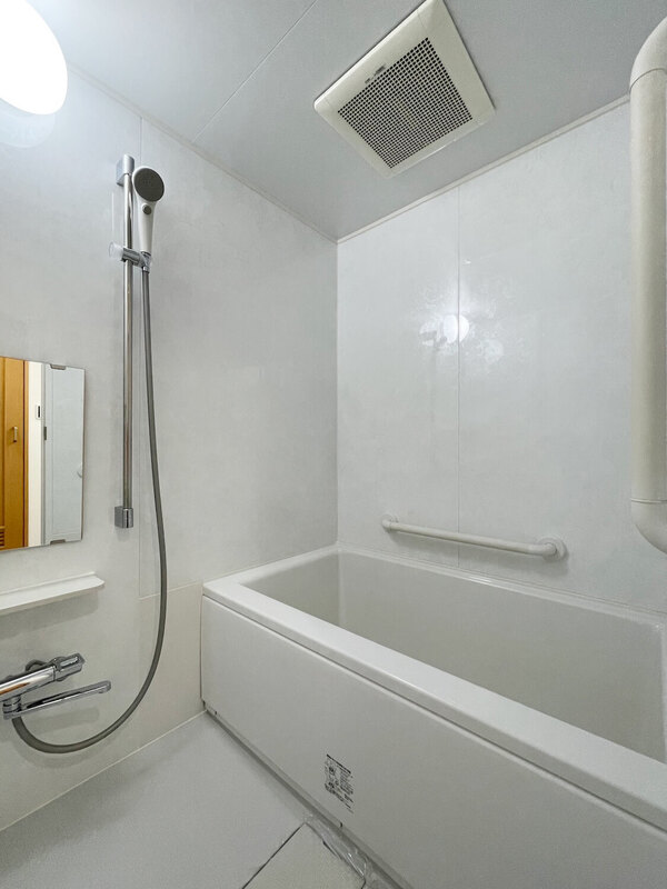 バス・シャワールーム　別部屋参考写真