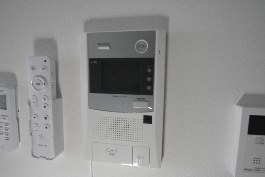 セキュリティ　カメラ付インターホン