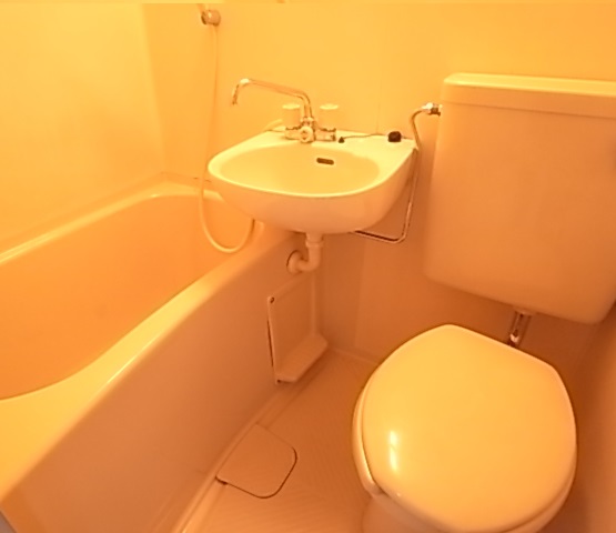 トイレ　※写真は別部屋イメージです。