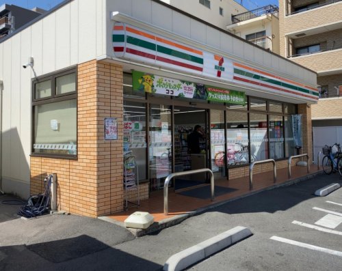 コンビニ　セブンイレブン 新宿中落合3丁目店（コンビニ）まで348m