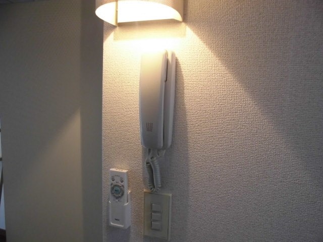 セキュリティ　TVモニターホンに変更