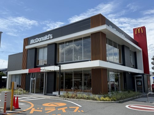 飲食店　マクドナルド　公園南東筋店（飲食店）まで365m