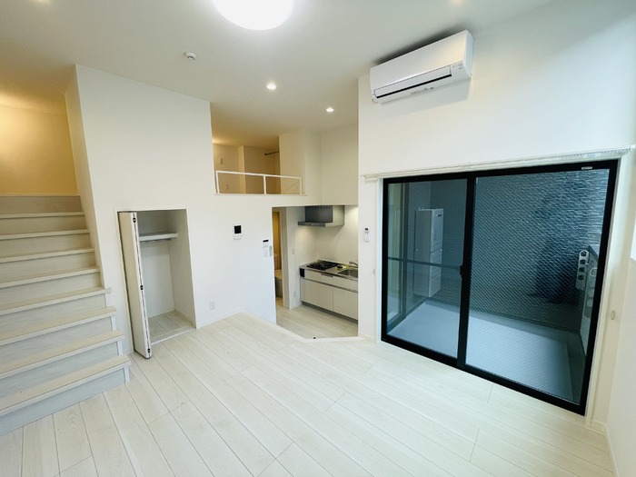 居室・リビング　洋室