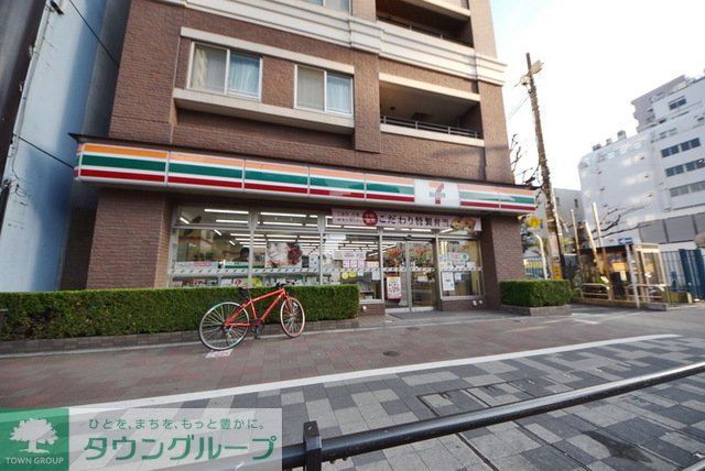 コンビニ　セブンイレブン白金台駅前店（コンビニ）まで600m