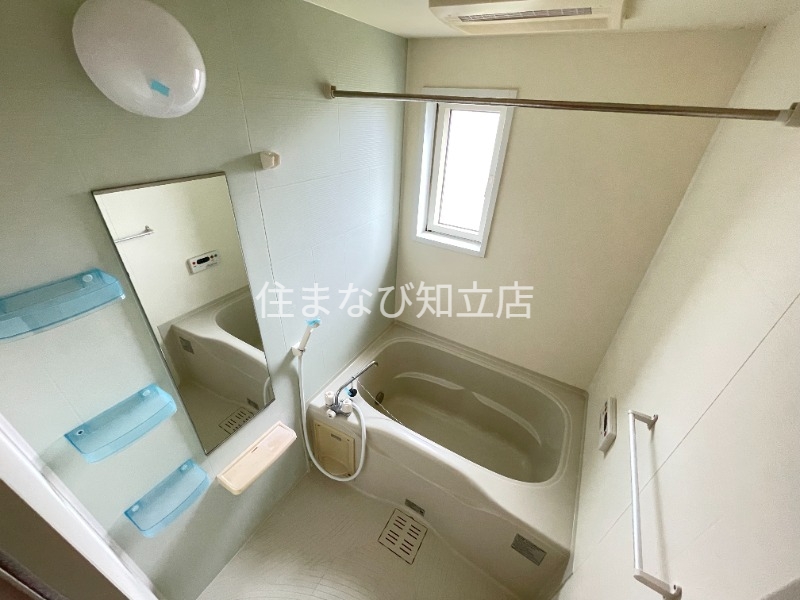 バス・シャワールーム　同型別部屋写真