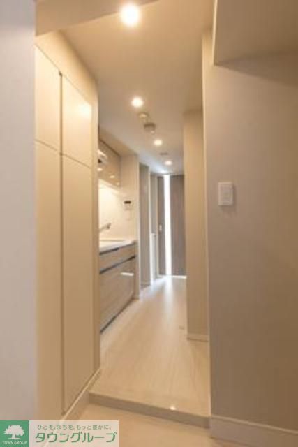 玄関　※写真は同タイプ住戸です。