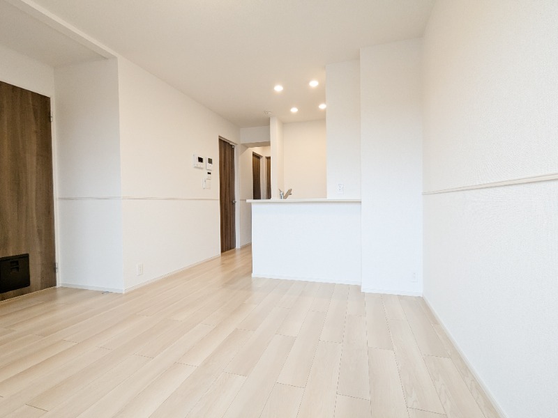 居室・リビング　図面と現状に相違がある場合には現状を優先