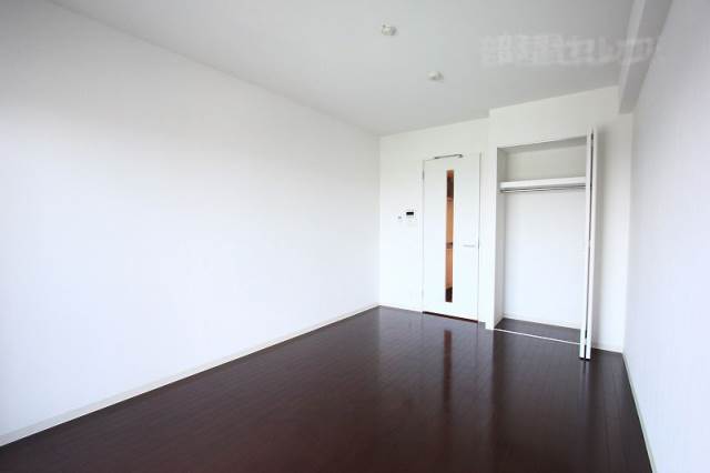 居室・リビング　ブラウンを基調としたオシャレな居室