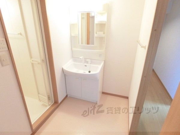 洗面設備　洗面所