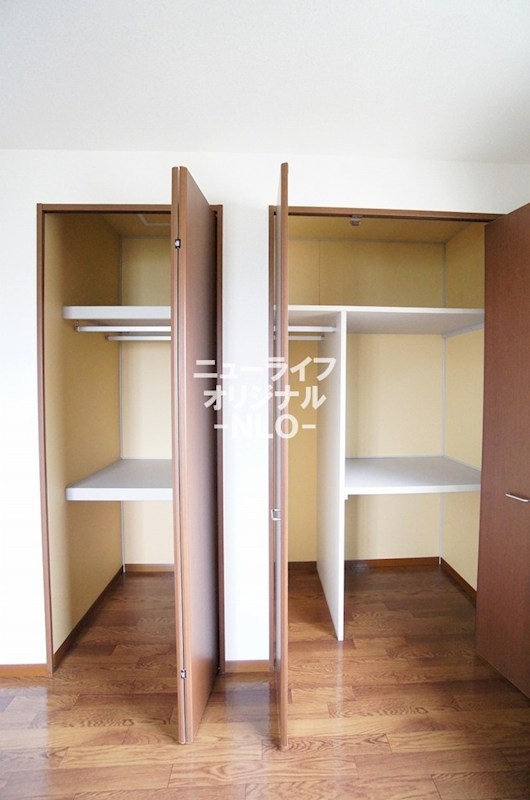 その他設備　各部屋に収納付