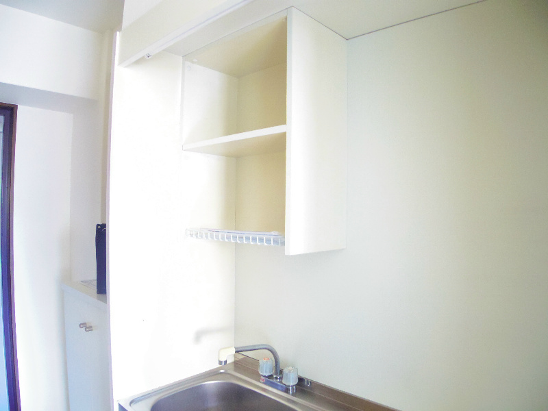 その他設備　キッチン上部収納