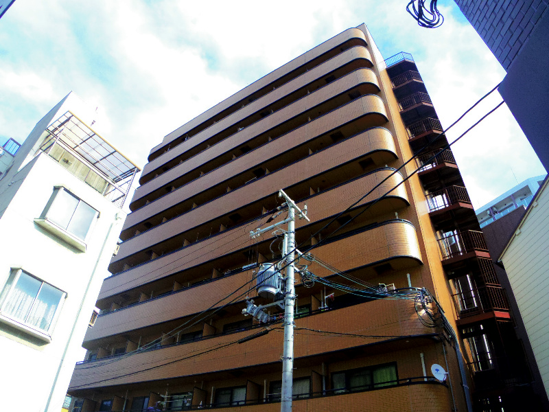 建物外観　綺麗な外観